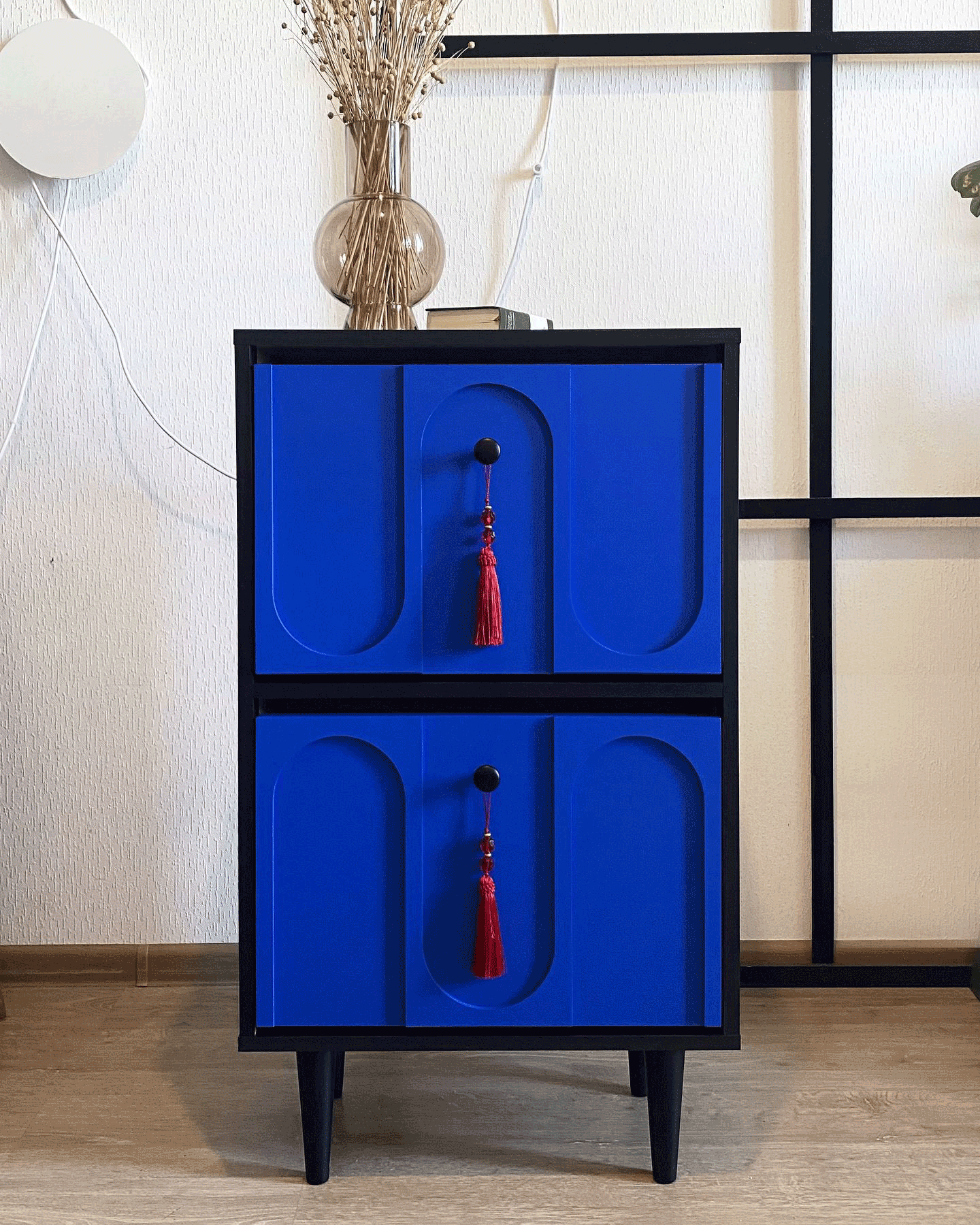 کنسول چوبی لیا